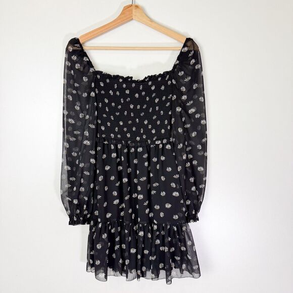 Wilfred Aritzia Long Sleeve Laken Smocked Mini Dress in Black Floral Sz XXS - Picture 4 of 11